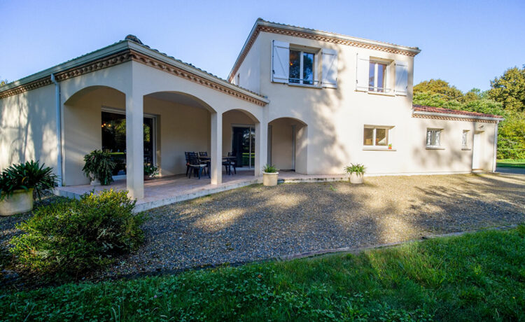 Belle propriété 209 m2 1