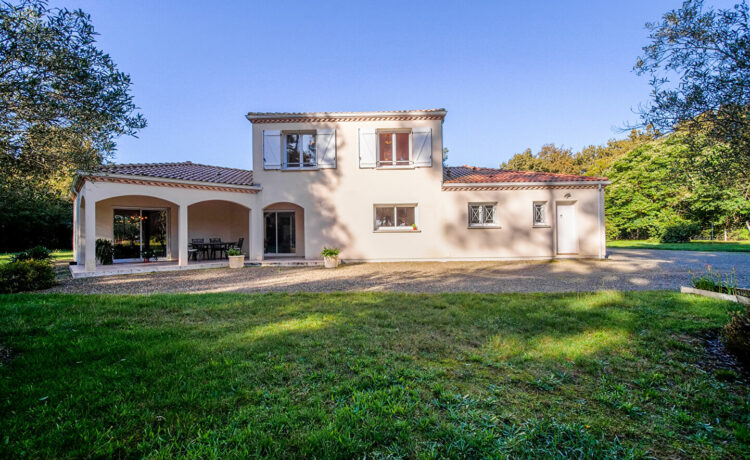 Belle propriété 209 m2