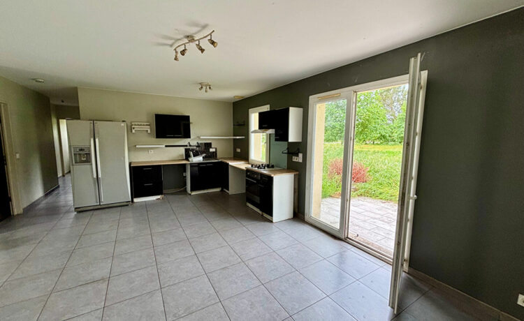 Maison Sabres 5 pièce(s) 99 m2 3